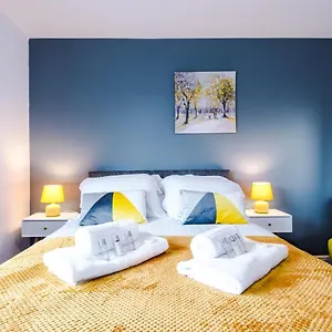 Lime Vale House By Lavender Stays , Clayton United Kingdom